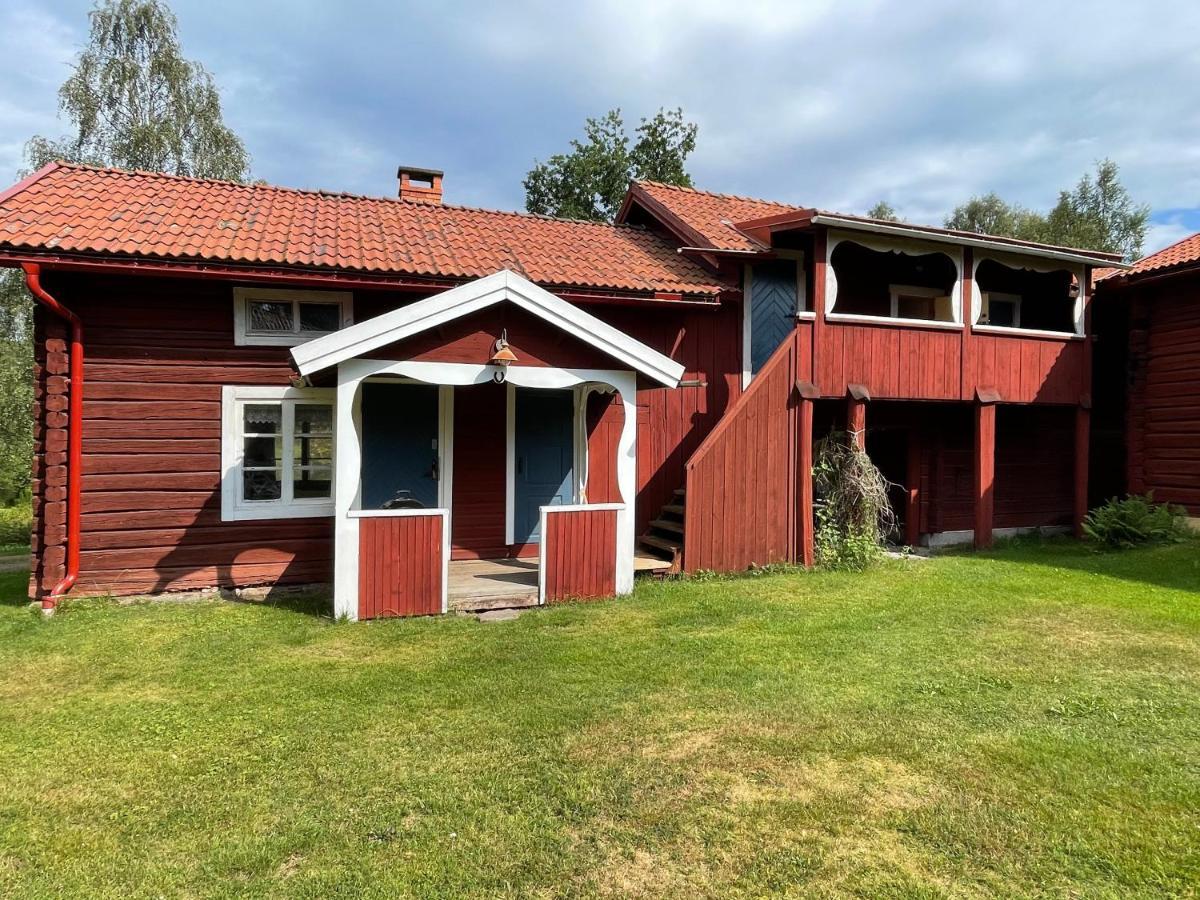 Dalastuga Med Tillgang Till Badplats Leksand Esterno foto